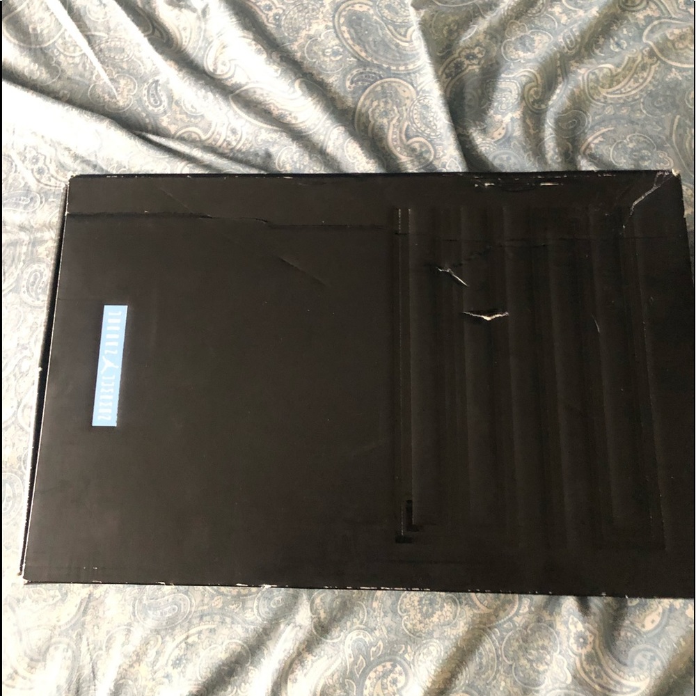 Legend Blue Jordan 11’s